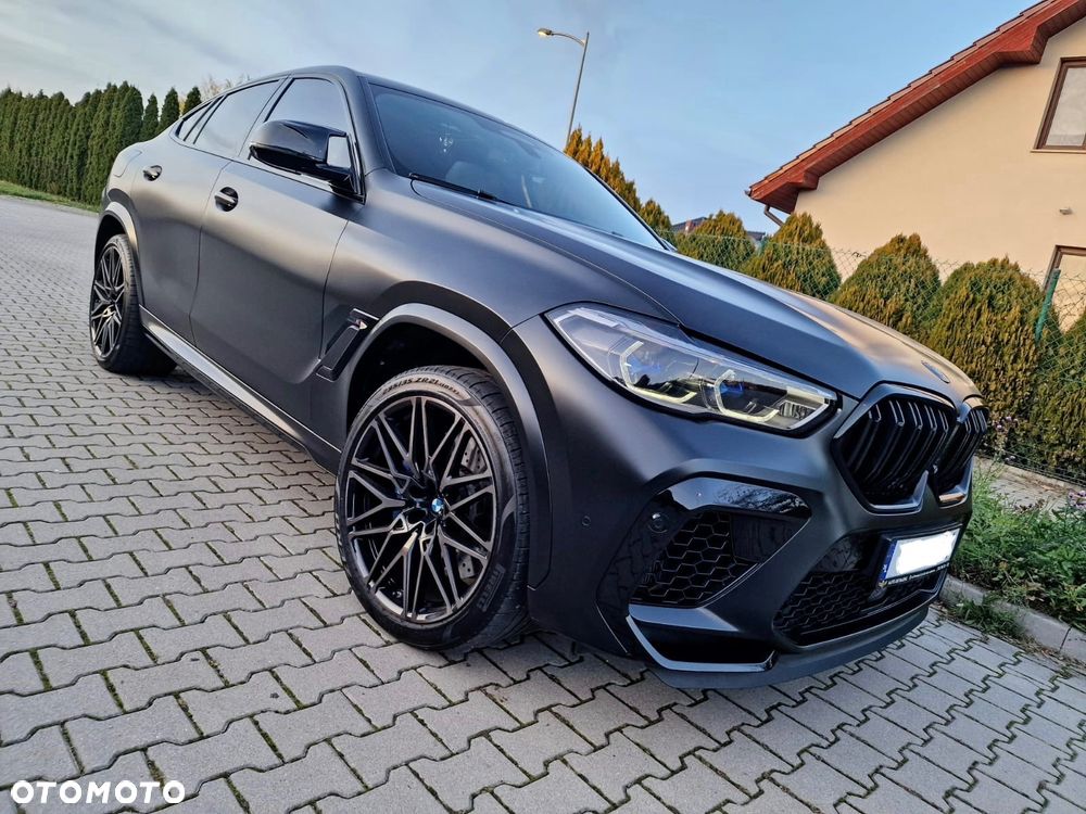 BMW X6M - 1