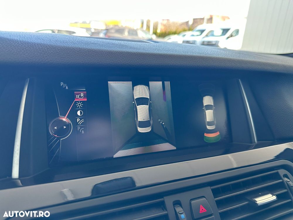 BMW Seria 5 520d xDrive AT - 23