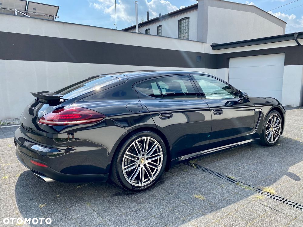 Porsche Panamera Diesel - 8