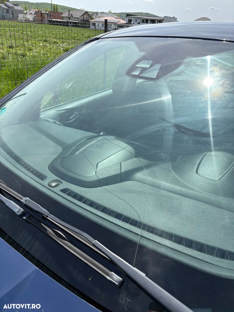 Ford Kuga 2.0 TDCi 4WD Powershift Individual - 16