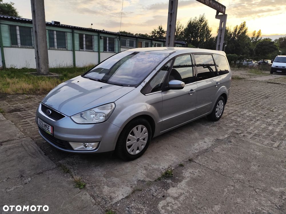 Ford Galaxy - 2