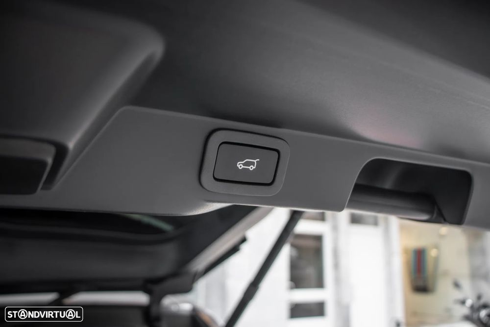 Land Rover Range Rover Sport D350 Autobiography - 52