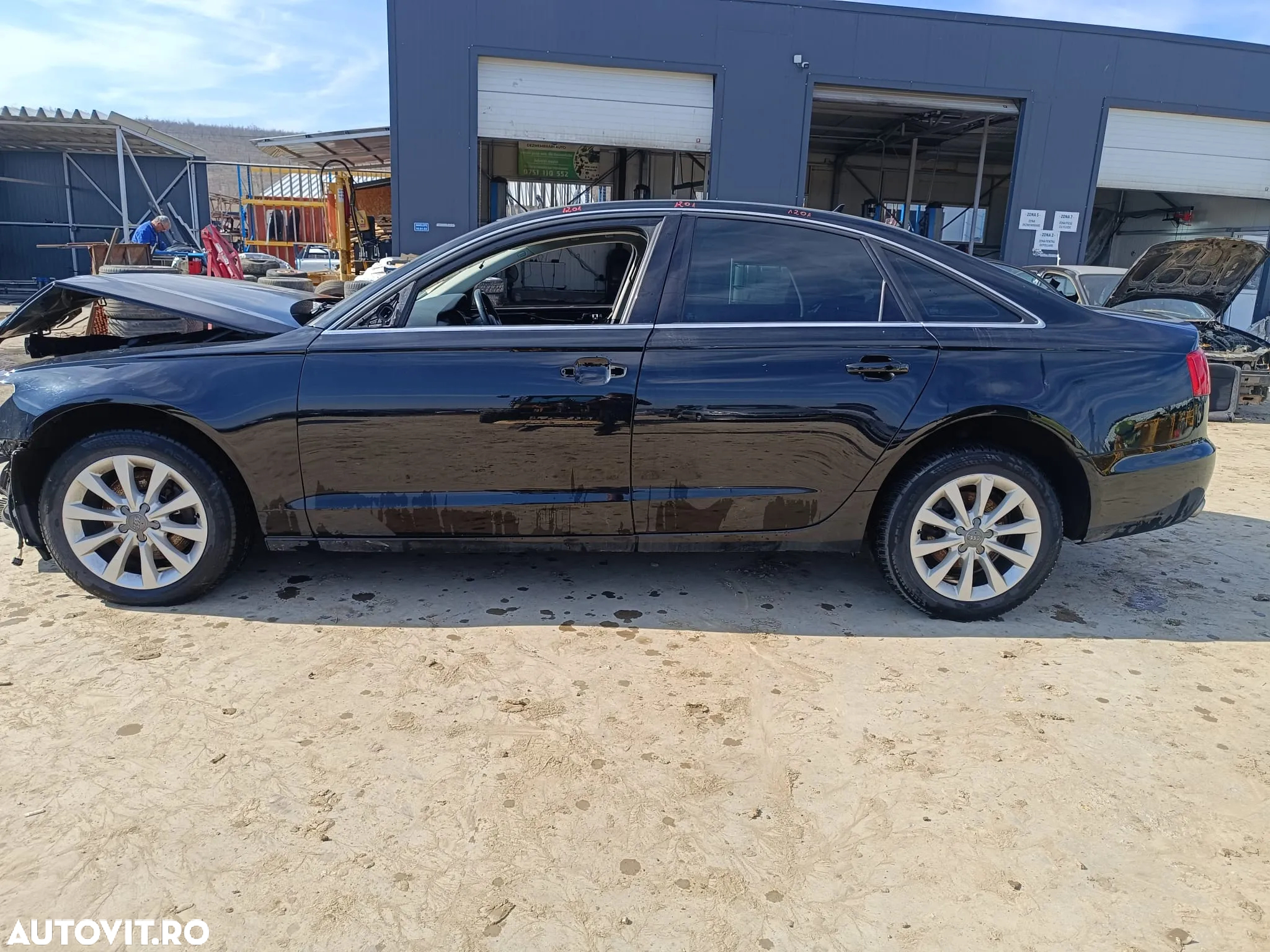 Dezmembrari / Dezmembrez Audi A6 C7 2.0 CGLC cutie viteze automata PCF culoare LY9B - 5