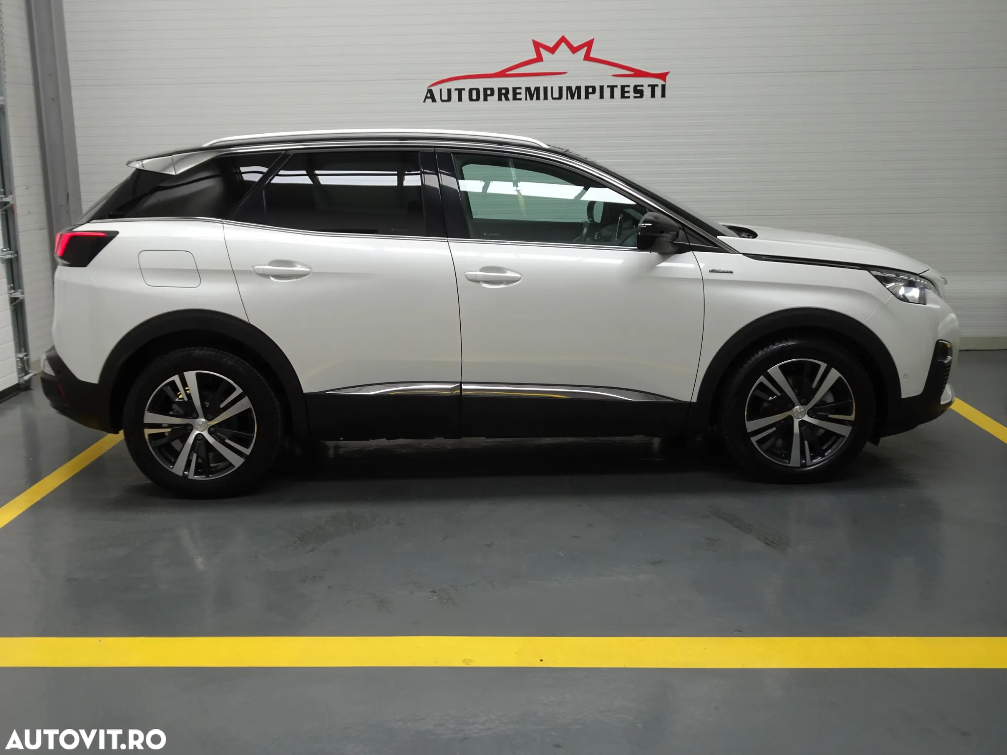 Peugeot 3008 1.2 PureTech Turbo S&S GT-Line - 20