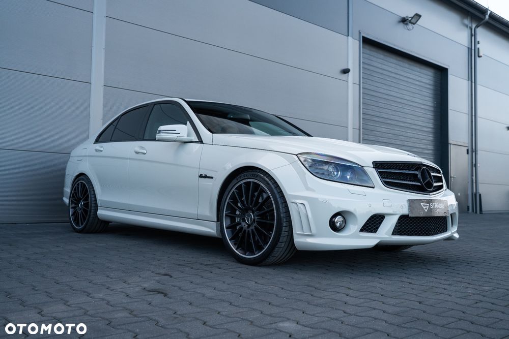 Mercedes-Benz Klasa C 63 AMG 7G-TRONIC - 4