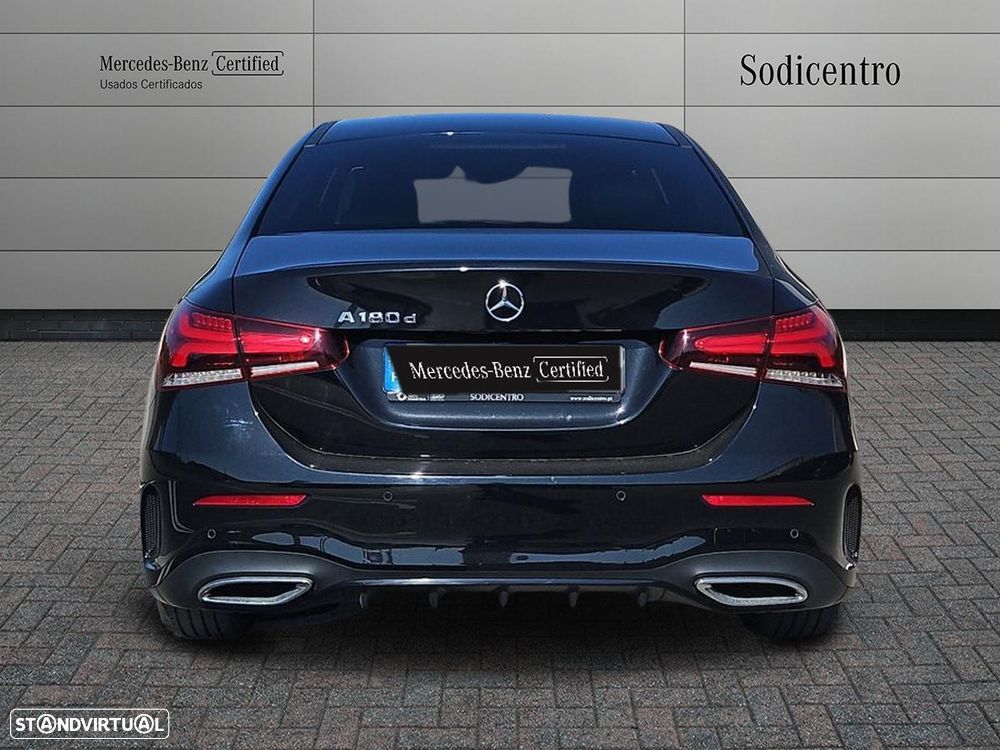 Mercedes-Benz A 180 Limousine d AMG Line Aut. - 7