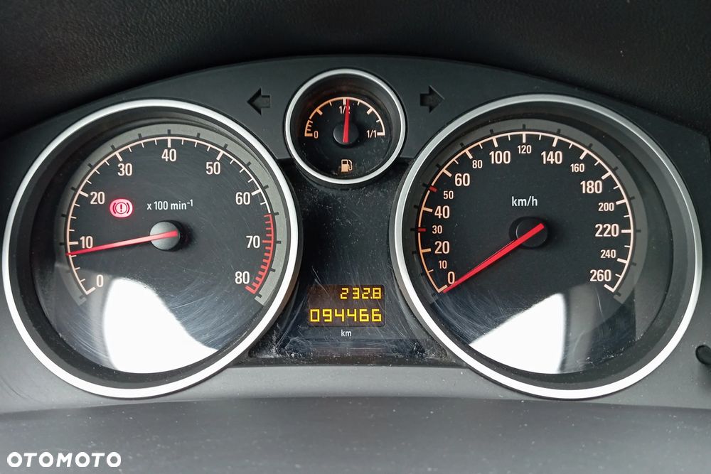 Opel Astra 1.6 - 24
