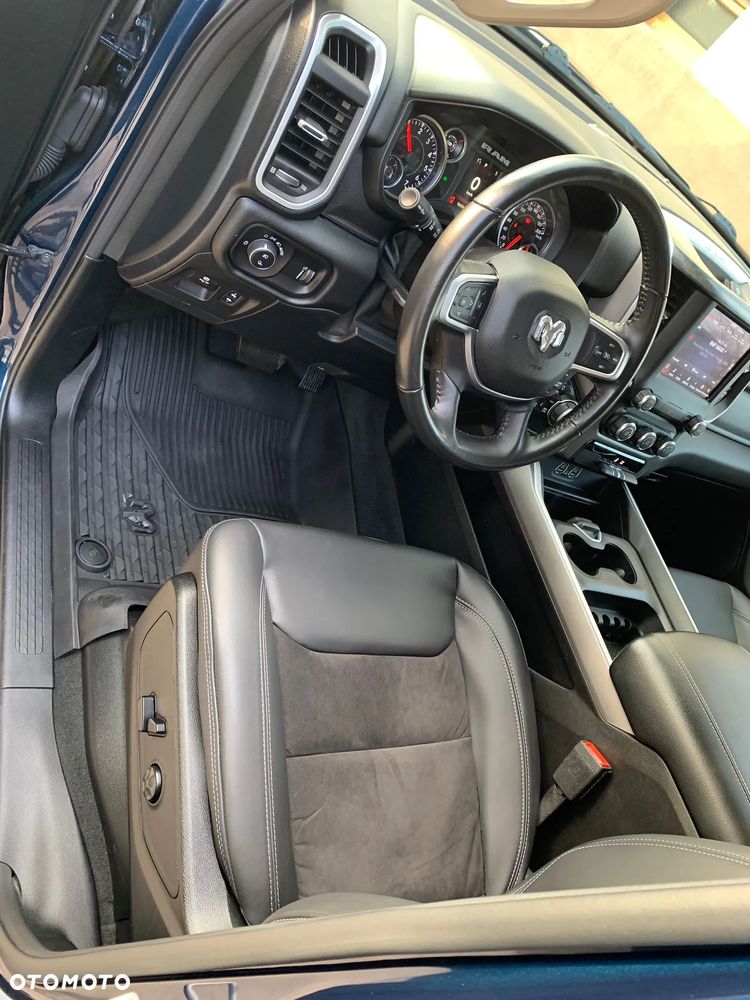 RAM 1500 5.7 Crew Cab Limited - 23