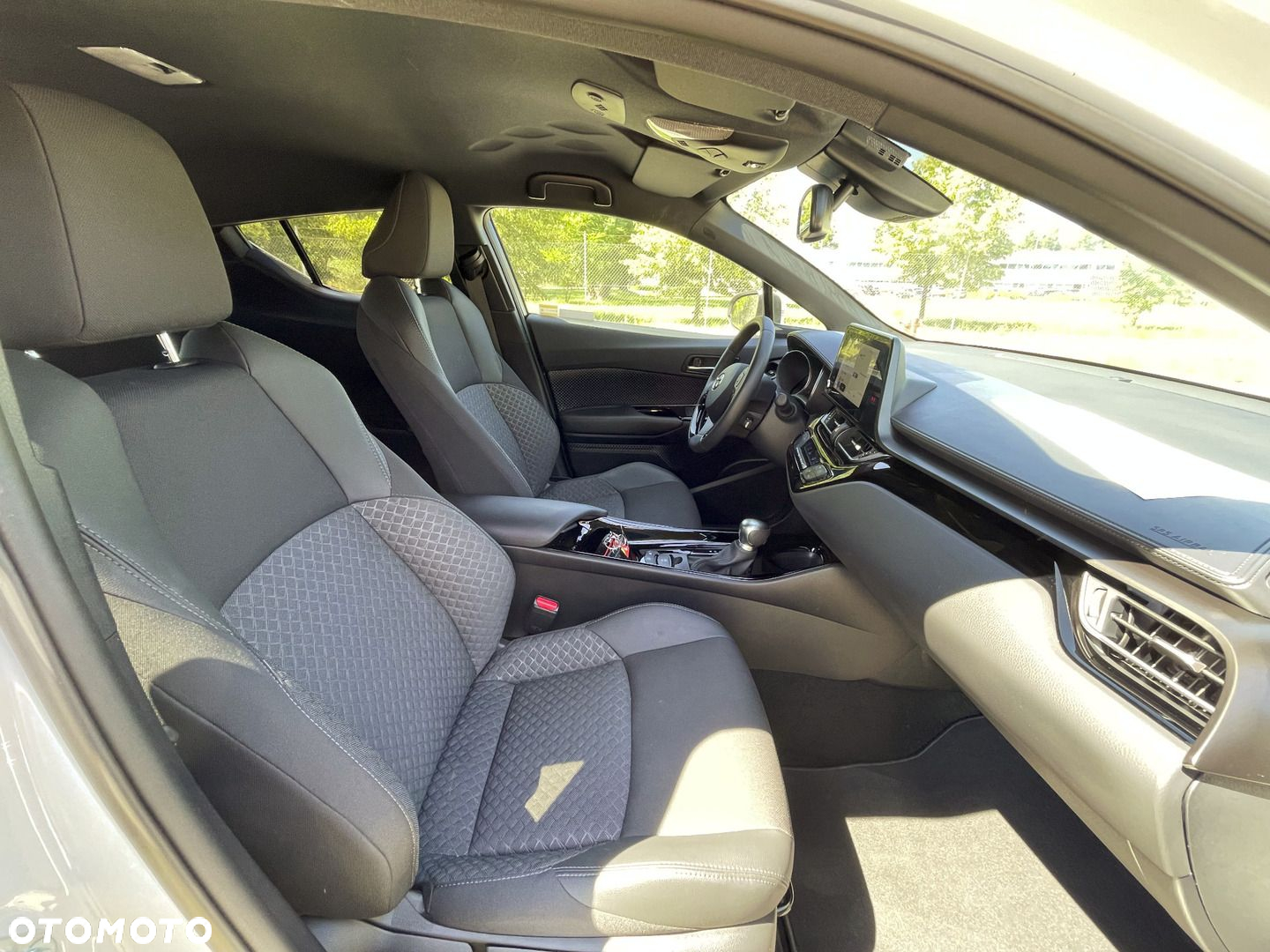 Toyota C-HR - 13