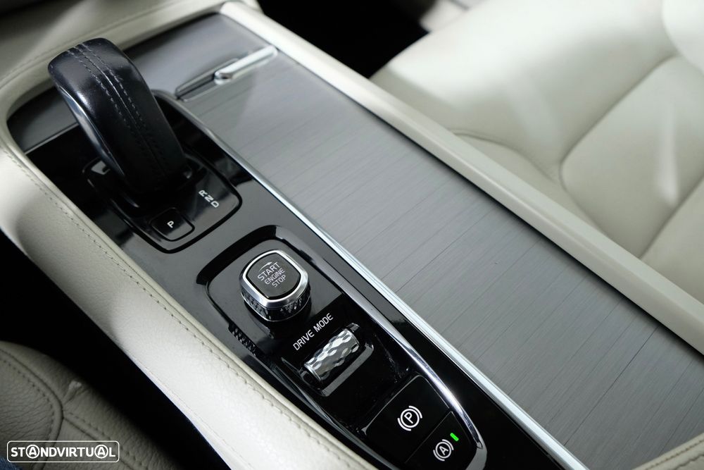 Volvo XC 90 2.0 T8 PHEV Inscription AWD - 15