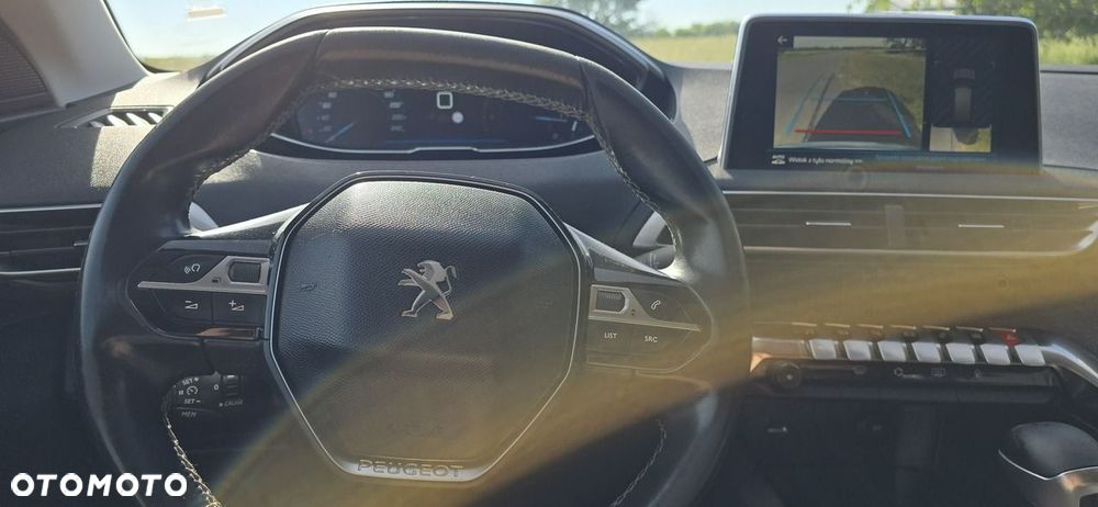 Peugeot 3008 - 21