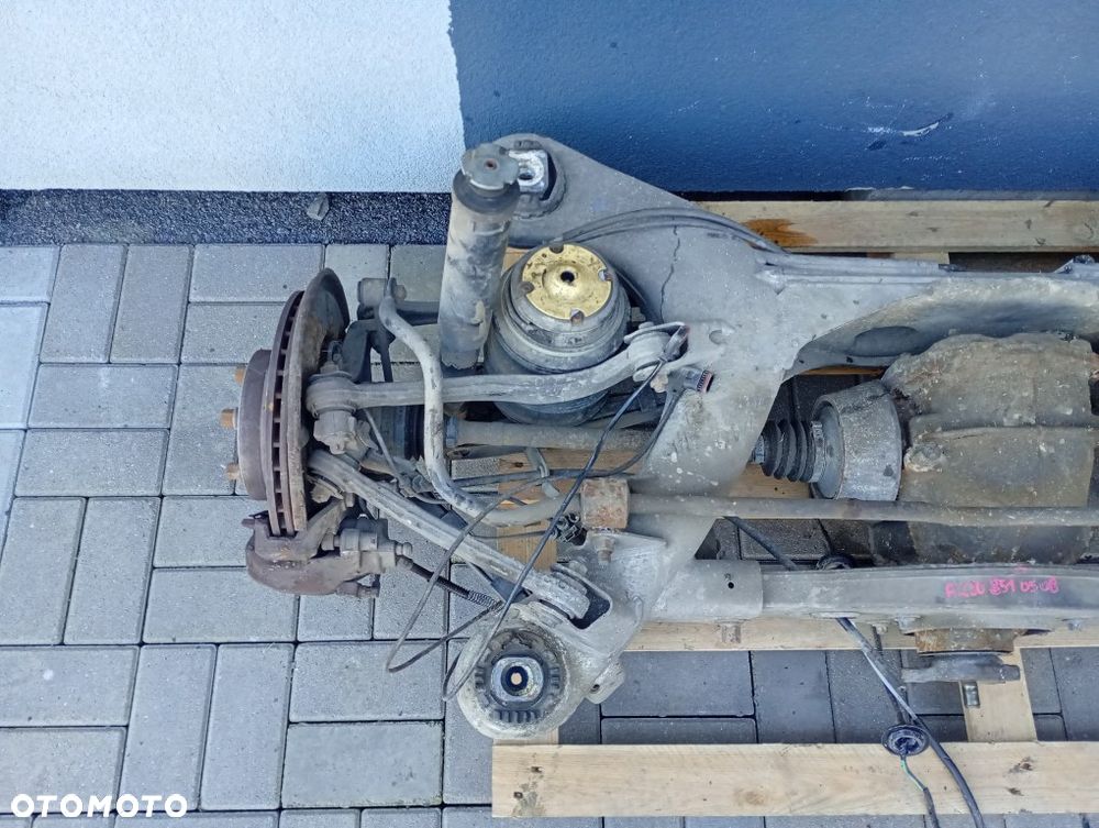 belka zawieszenia ława sanki kołyska most dyfer miechy mercedes w211 kombi 2.7 cdi A2303510508 - 2