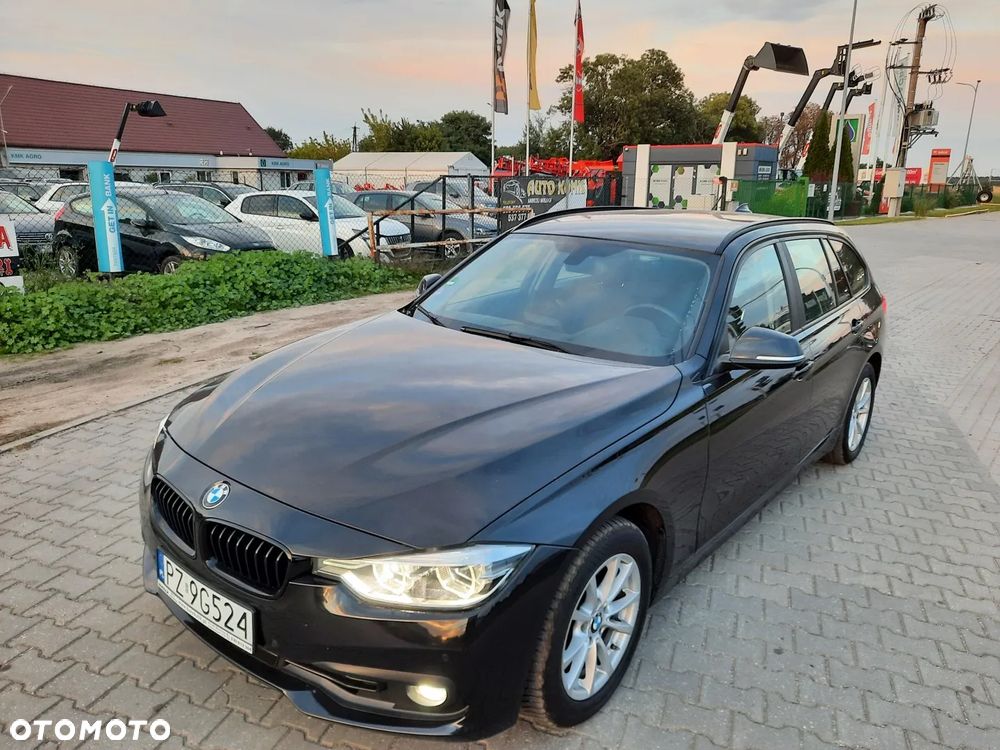 BMW Seria 3 318i Edition Luxury Line Purity - 2