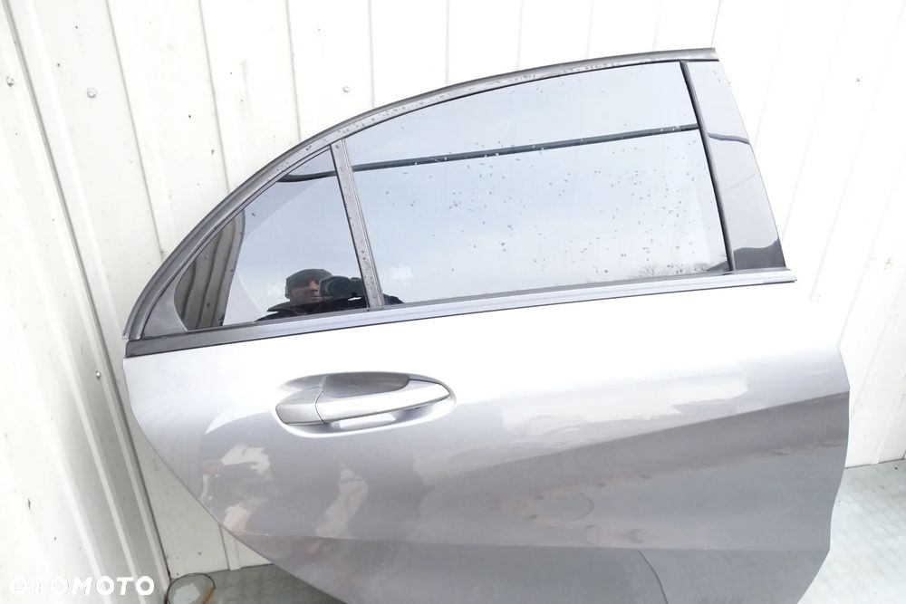 MERCEDES A KLASA  W176 Drzwi Tylne Prawe Tył Prawe Kompletne Kolor C787 - 4