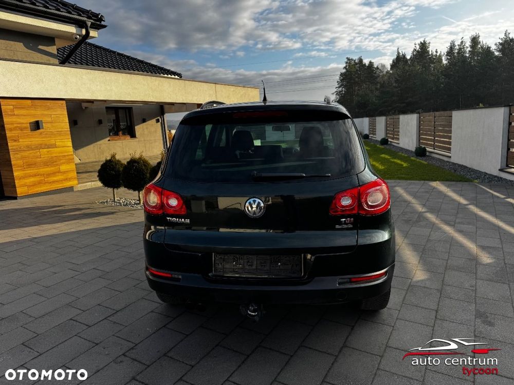 Volkswagen Tiguan - 19