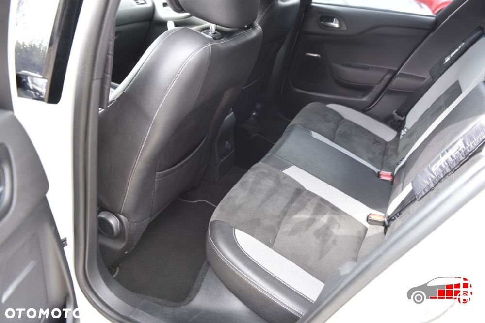 DS Automobiles DS 4 Crossback - 18