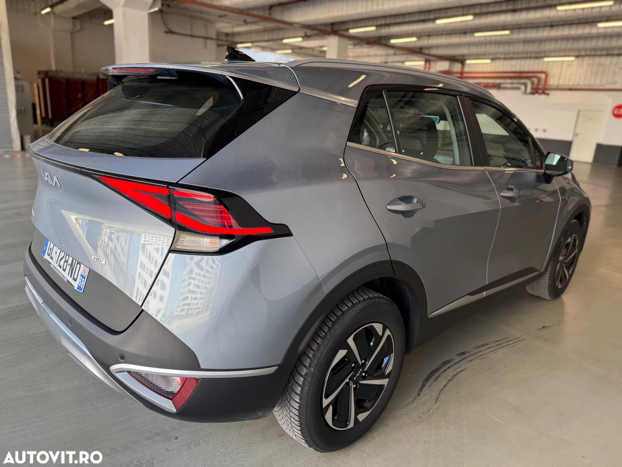 Kia Sportage 1.6T-GDI Hybrid 2WD Aut. Vision - 6