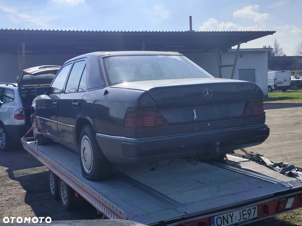 Mercedes-Benz W124 (1984-1993) - 4