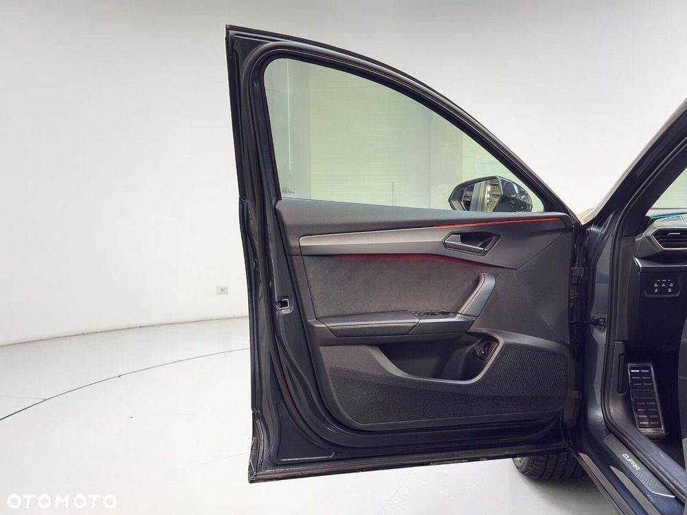 Cupra Formentor 1.5 eTSI mHEV DSG - 17