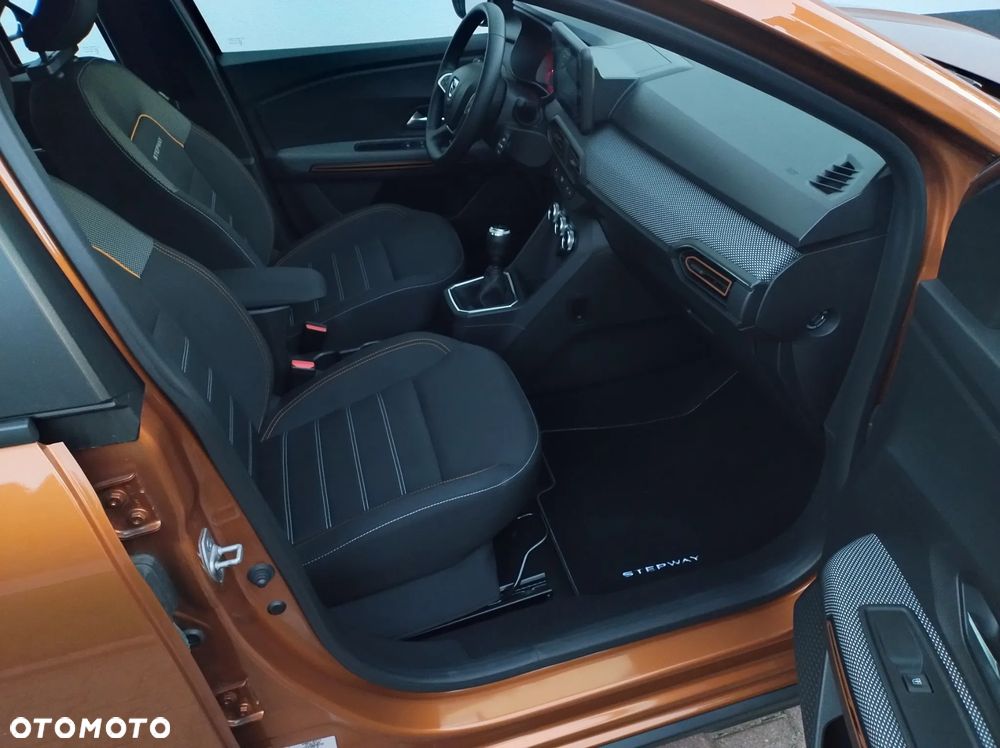 Dacia Sandero Stepway - 11