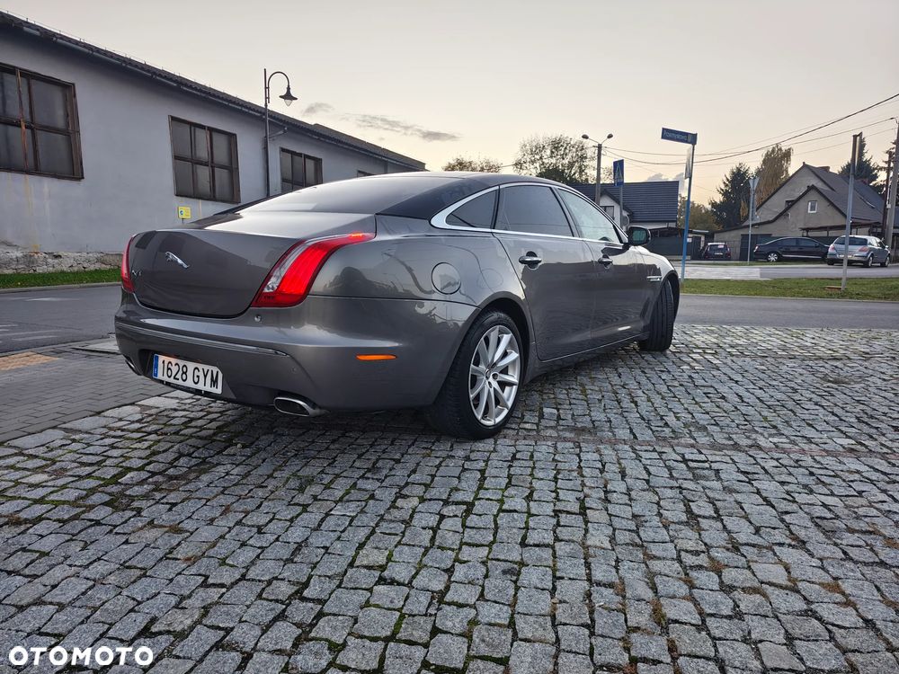 Jaguar Xj 2010 photo 3