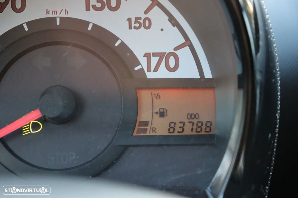 Toyota Aygo 1.0 X-Play+AC+X-Touch - 3
