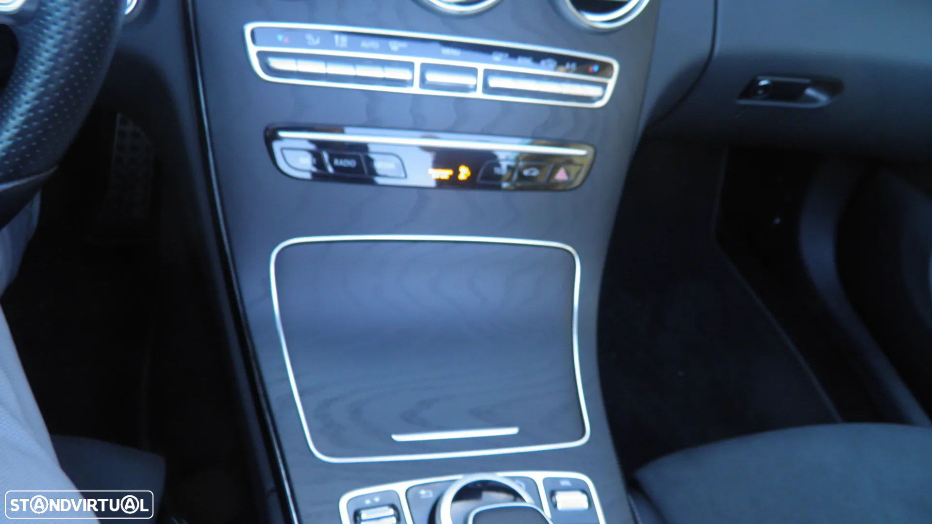 Mercedes-Benz C 200 AMG Line - 37