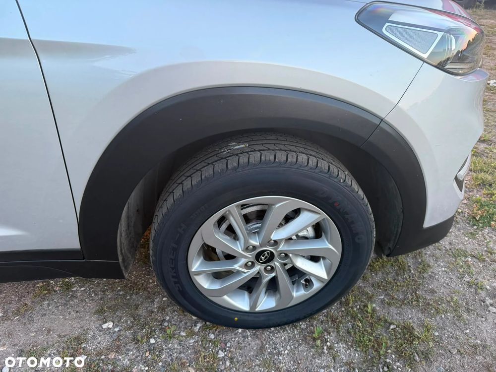 Hyundai Tucson blue 1.7 CRDi 2WD Classic - 16
