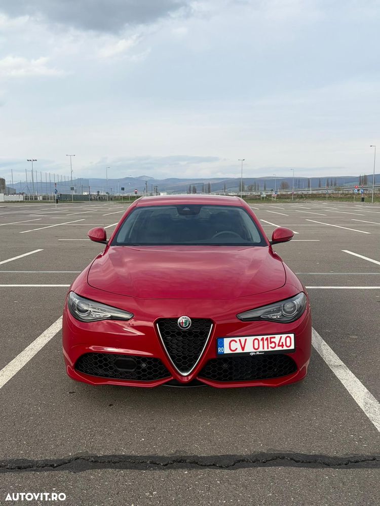 Alfa Romeo Giulia 2.0 Turbo AWD AT8 Veloce - 6