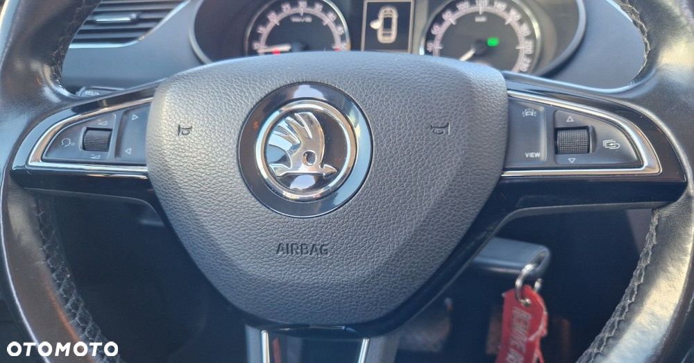 Skoda Octavia 2.0 TDI Ambition DSG - 39