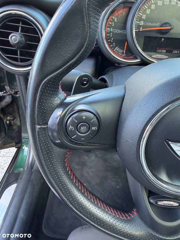 MINI Cooper S Sport-Aut - 17