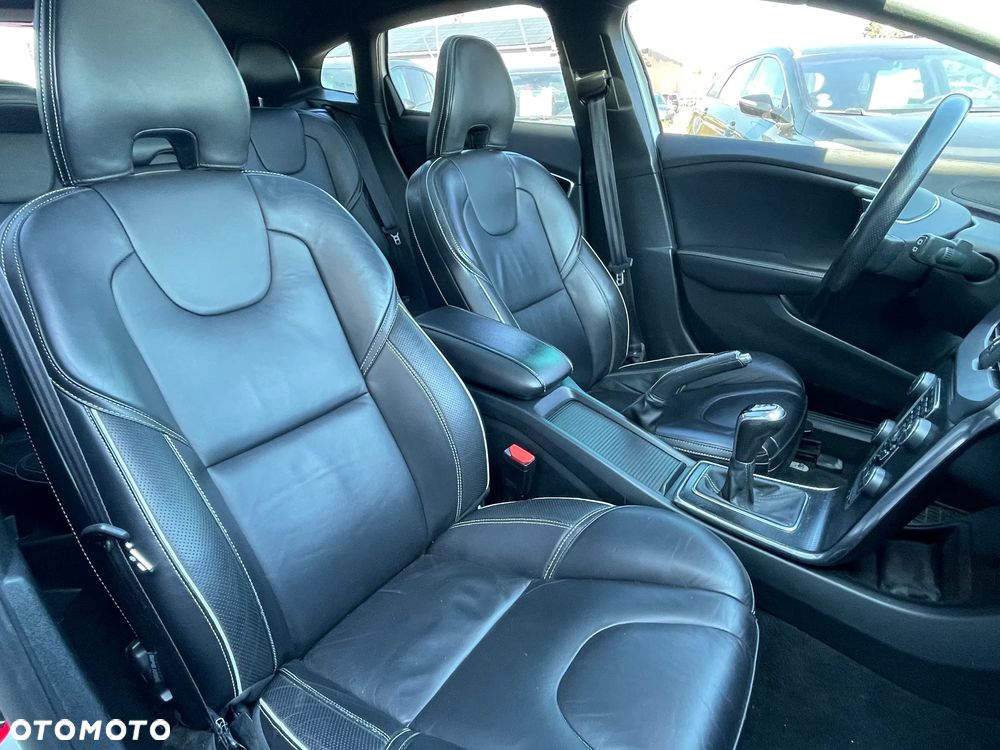 Volvo V40 D3 RDesign - 13
