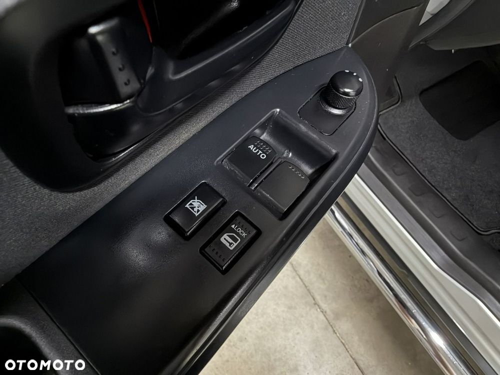 Suzuki Grand Vitara - 27