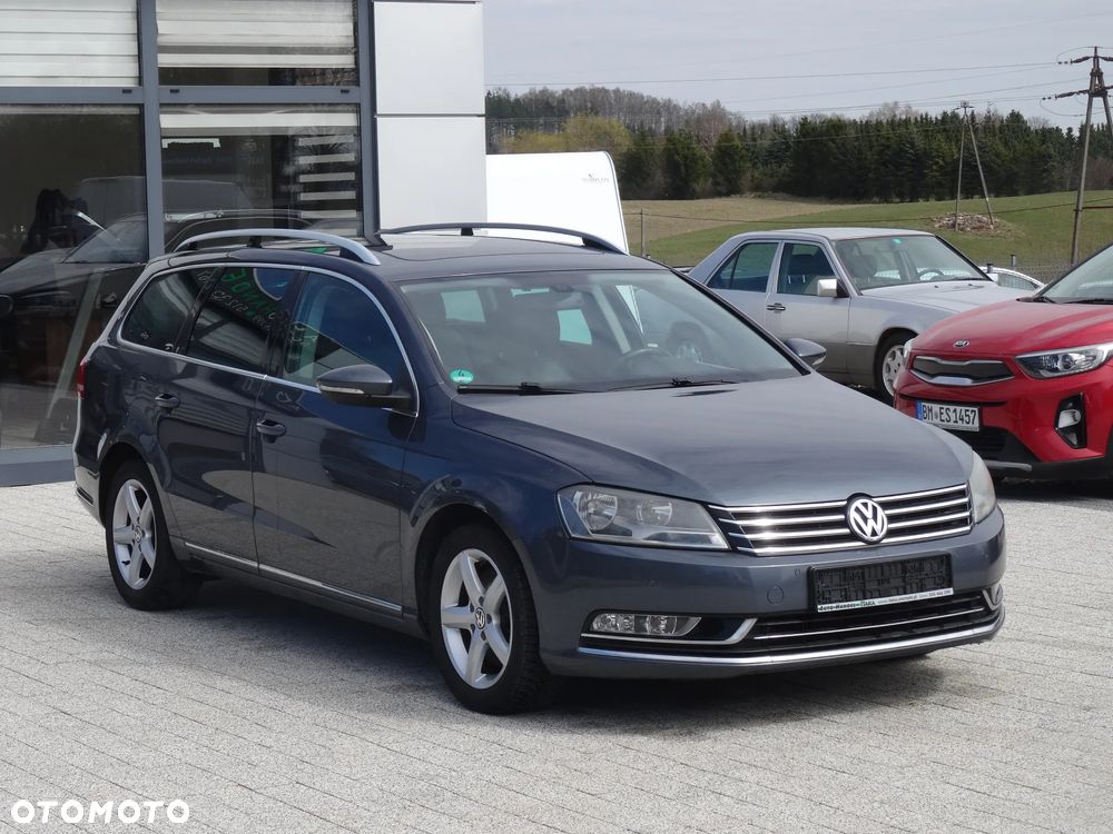 Volkswagen Passat 2.0 TDI BlueMotion Technology Highline - 1