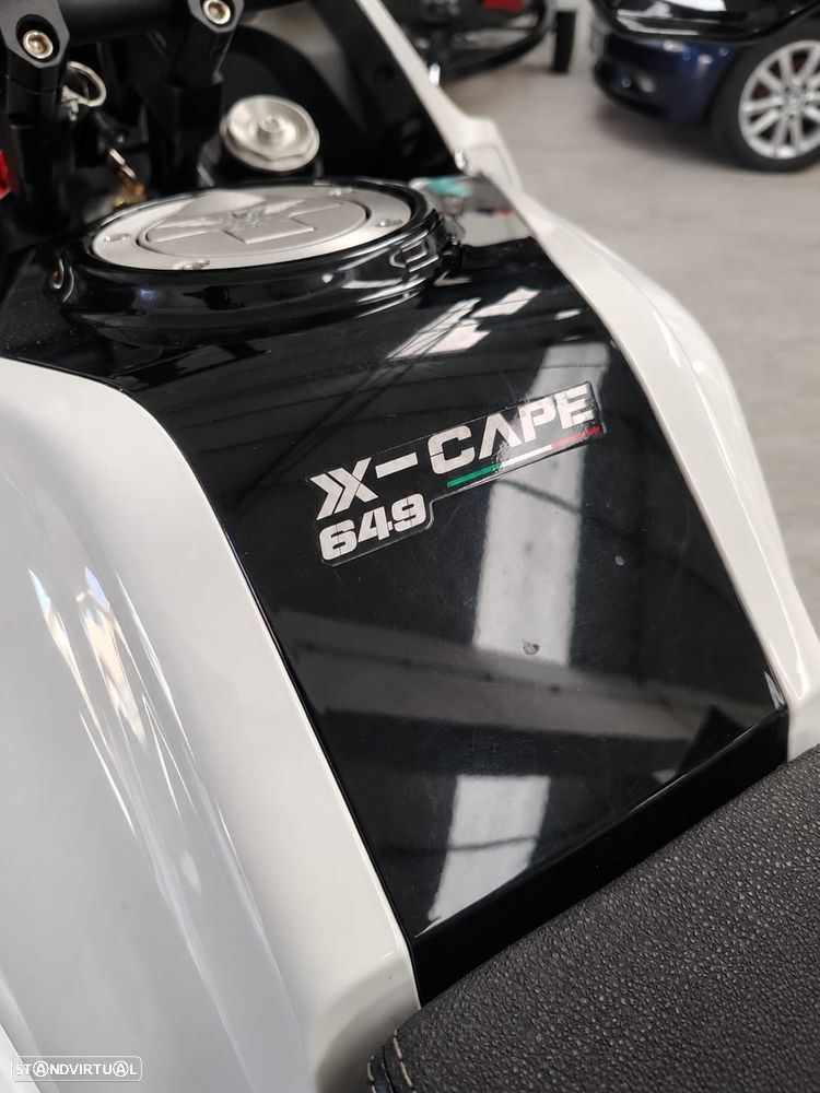 Moto Morini X-Cape - 15