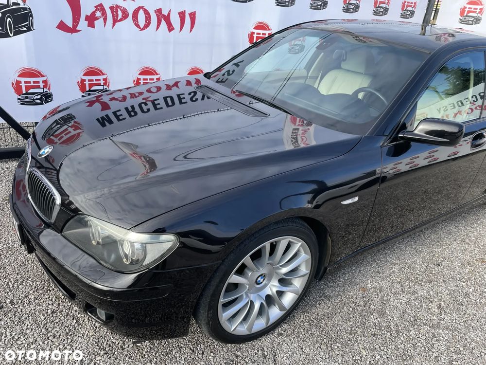 BMW Seria 7 750i - 4