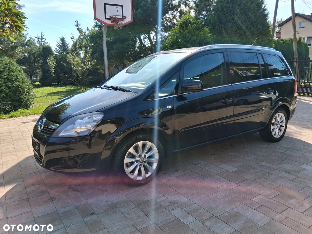 Opel Zafira - 19