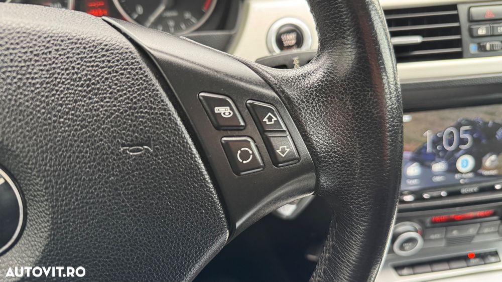 BMW Seria 3 320d - 19