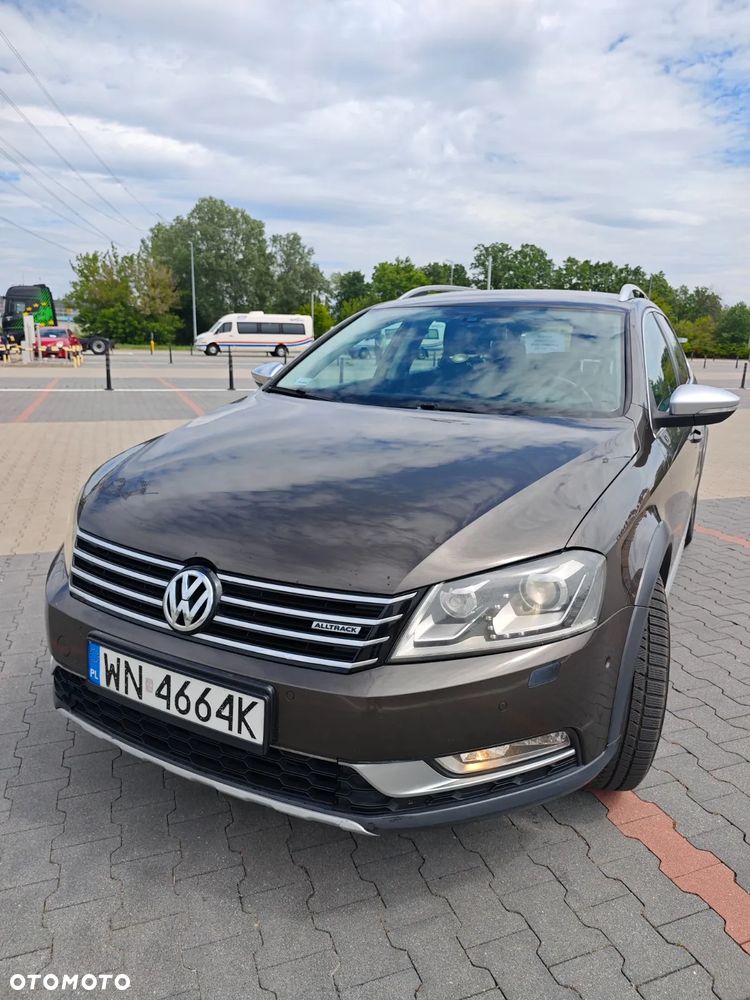 Volkswagen Passat Alltrack - 1