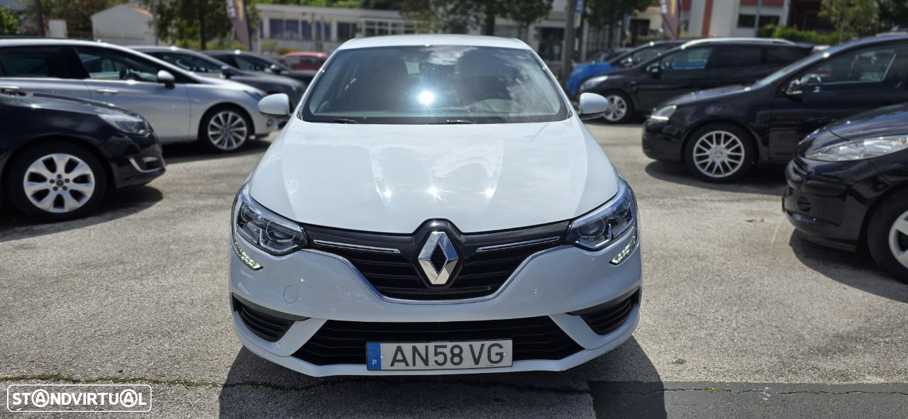 Renault Mégane 1.2 TCE Zen - 32