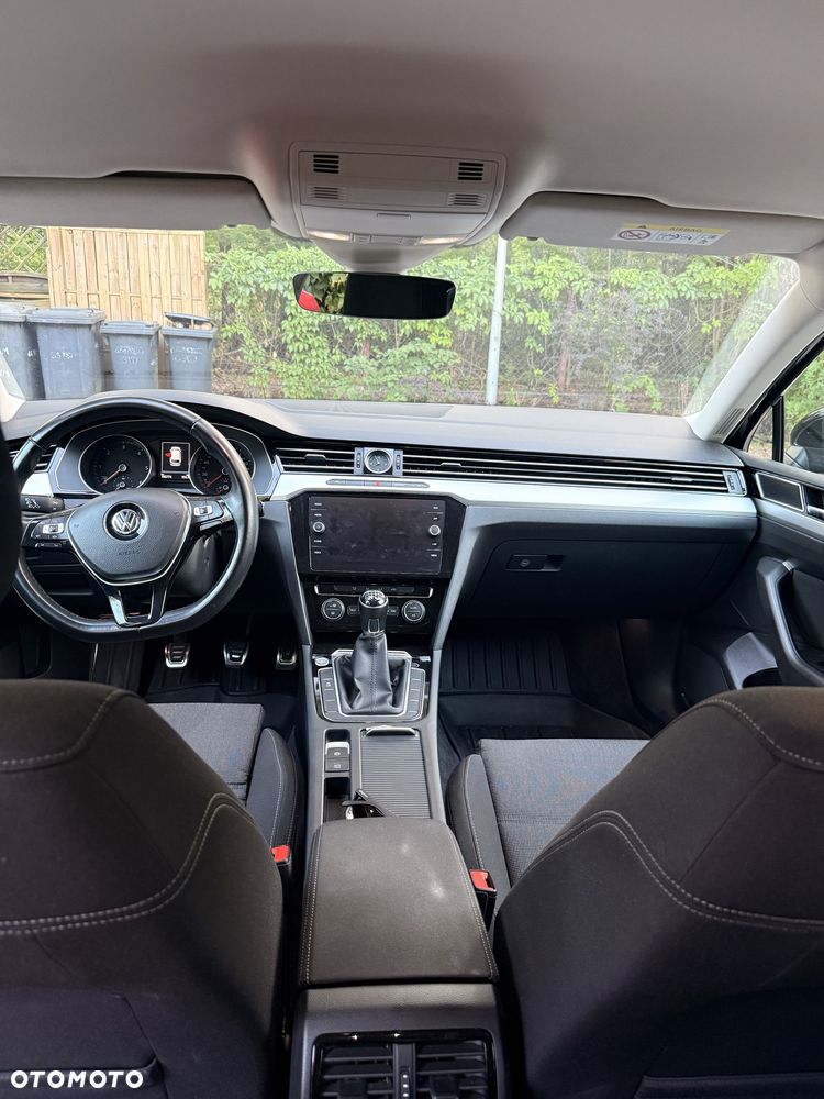 Volkswagen Passat Variant - 7