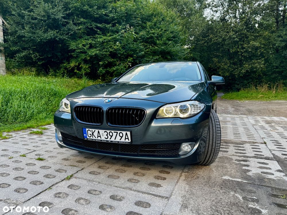 BMW Seria 5 535i xDrive Luxury Line - 2