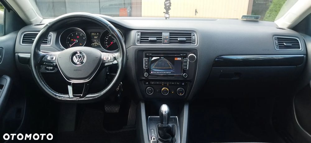 Volkswagen Jetta - 19