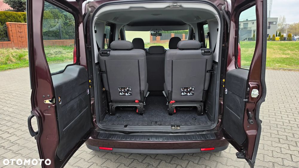 Fiat Doblo 1.4 T-Jet 16V Lounge - 13