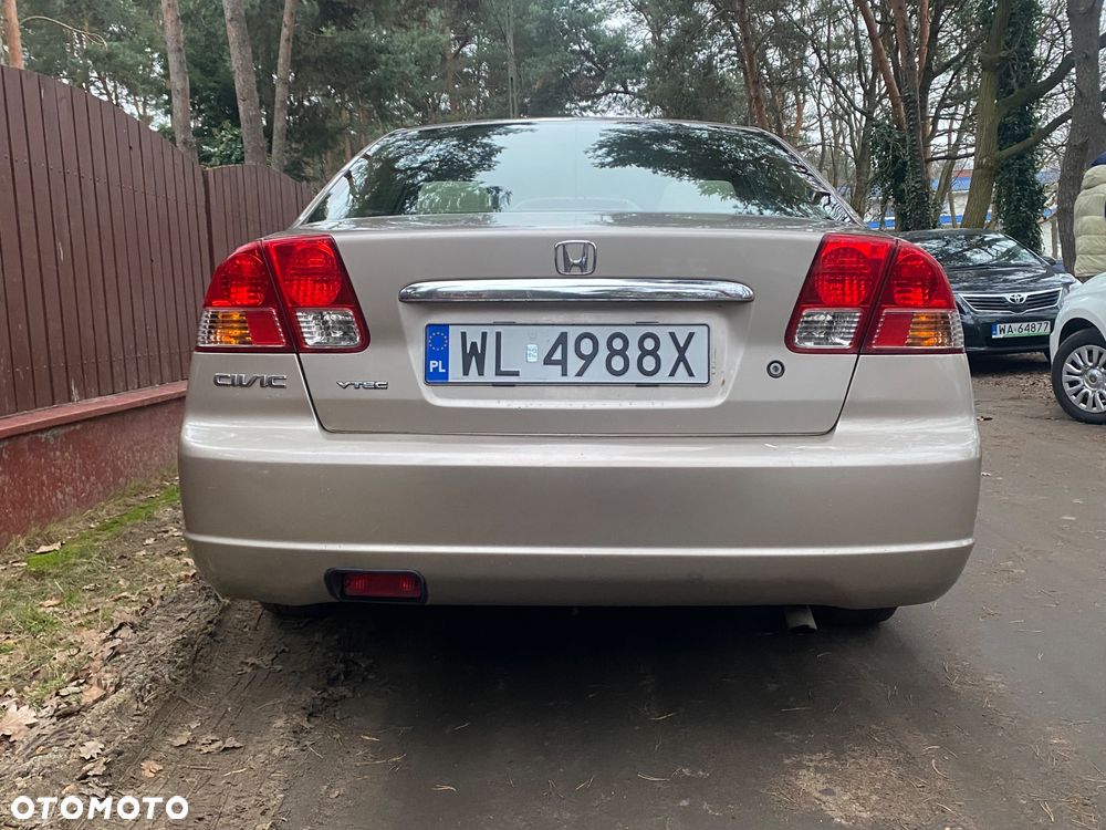 Honda Civic 1.6i ES - 4