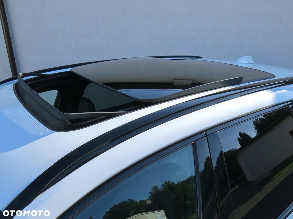Volvo XC 60 B4 D Ultimate Dark - 14