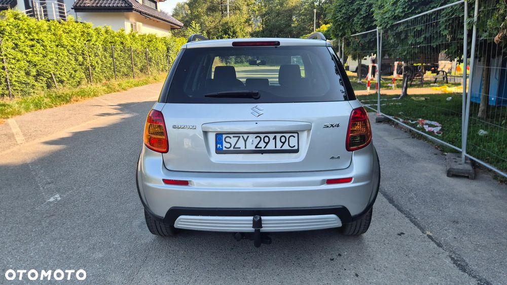 Suzuki SX4 1.6 VVT 4x4 Club - 14