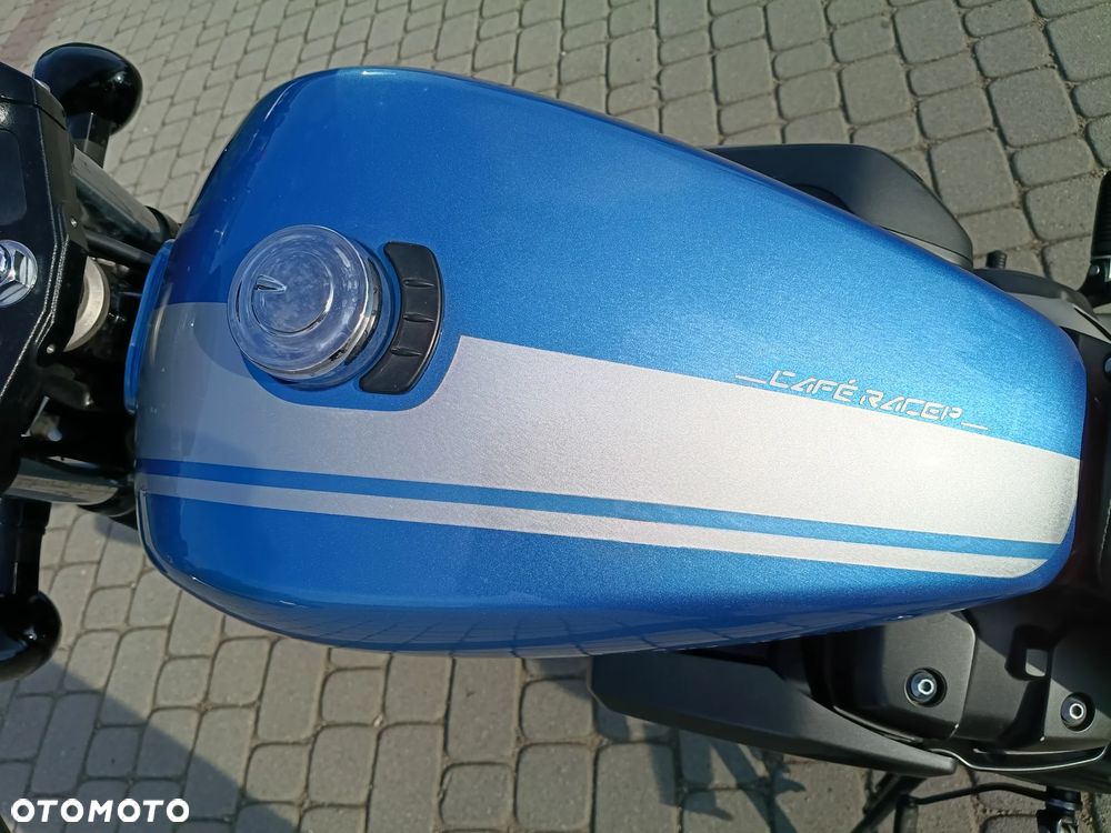 Yamaha XVS - 17