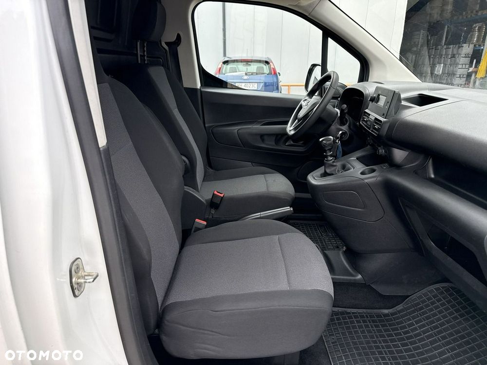 Opel Combo - 15