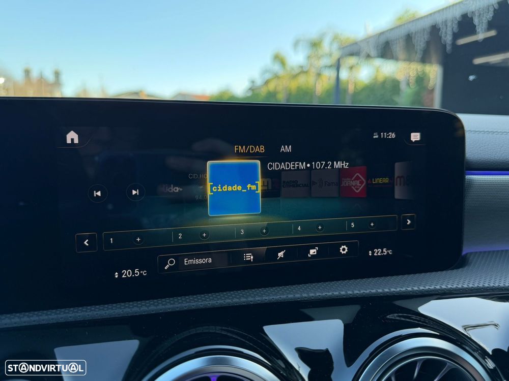 Mercedes-Benz CLA 250 e Shooting Brake AMG Line - 45